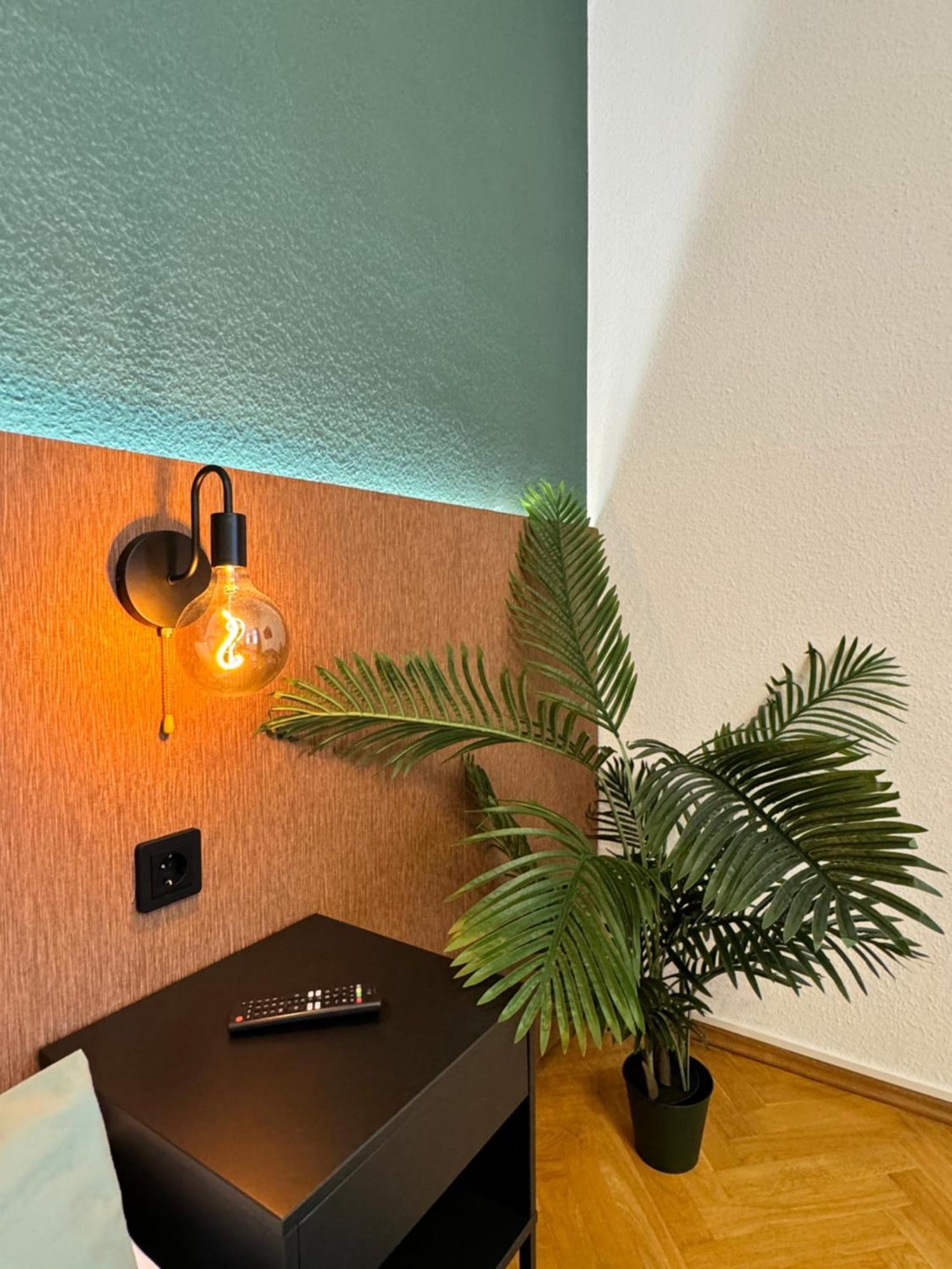 Halle  Rebelrents #4 Design Trifft Komfort - Einzigartiges Ferienapartment In Der Nahe Des Hauptbahnhofs מראה חיצוני תמונה